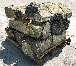 [BSAG1250] Aztec Gold Basalt Columns Bulk